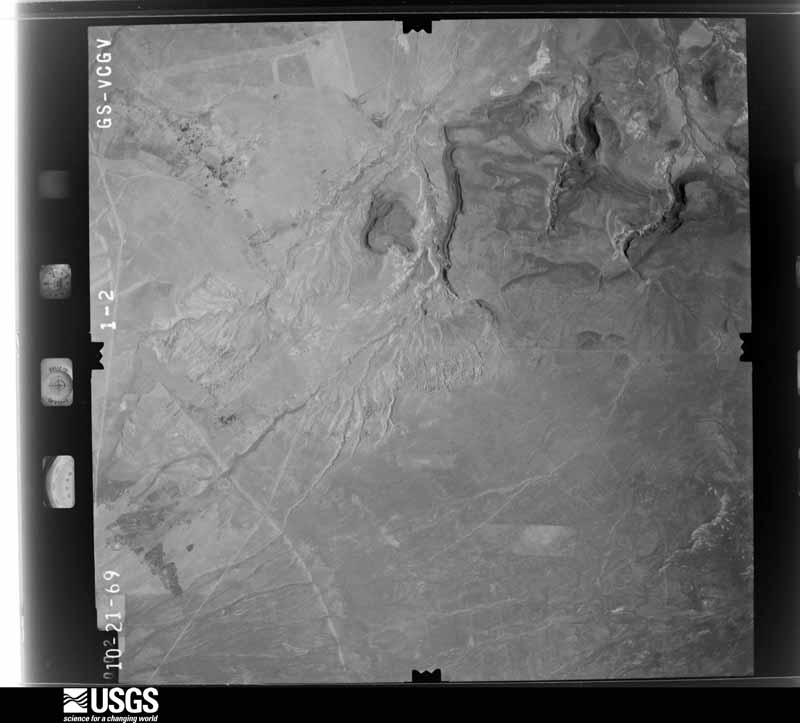 U.S. Geological Survey aerial photograph, 1969-10-22, scale 1:37000