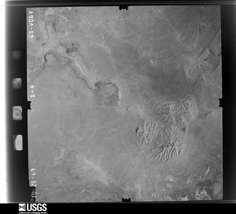 U.S. Geological Survey aerial photograph, 1969-10-22, scale 1:37000