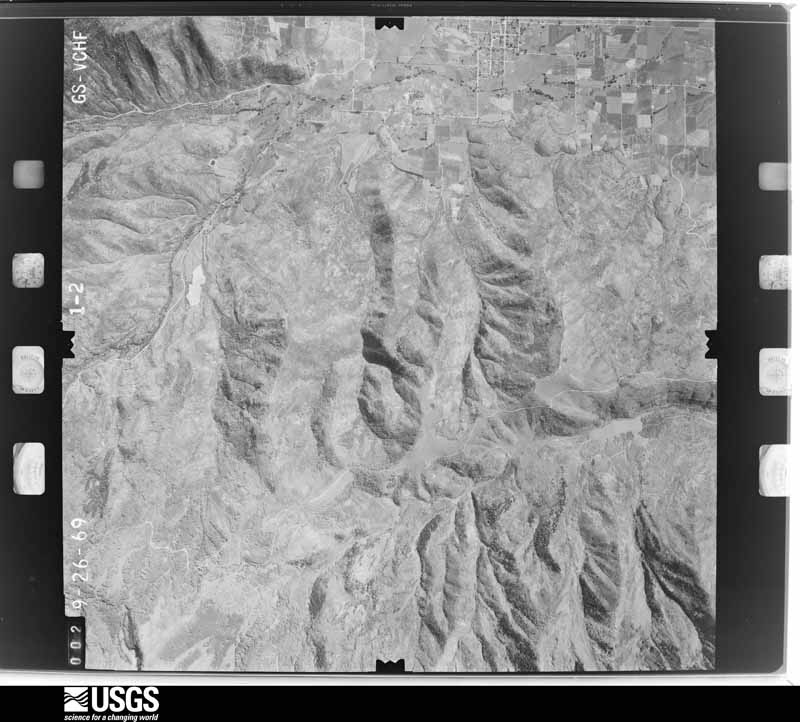 U.S. Geological Survey aerial photograph, 1969-09-26, scale 1:32000