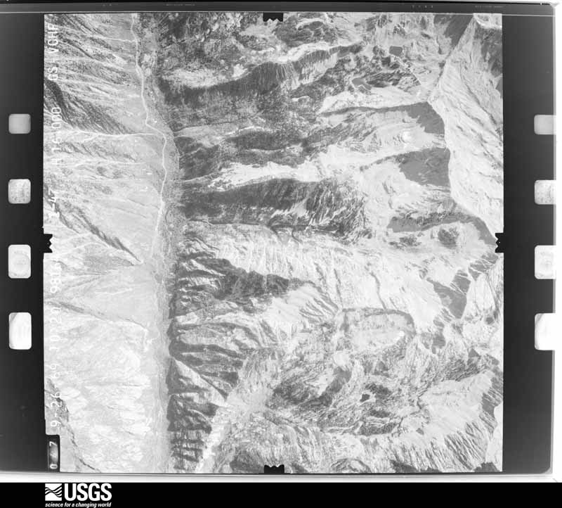 U.S. Geological Survey aerial photograph, 1969-09-26, scale 1:32000