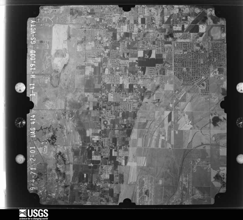 U.S. Geological Survey aerial photograph, 1971-10-07, scale 1:38000