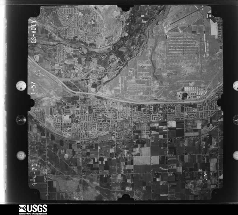 U.S. Geological Survey aerial photograph, 1971-10-07, scale 1:38000