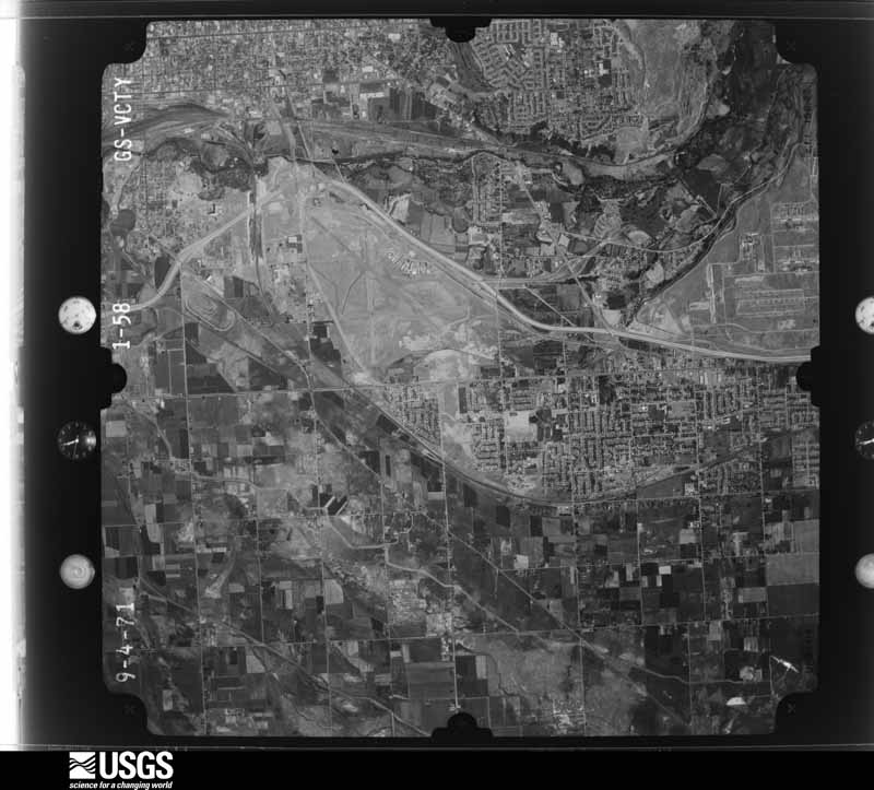 U.S. Geological Survey aerial photograph, 1971-10-07, scale 1:38000