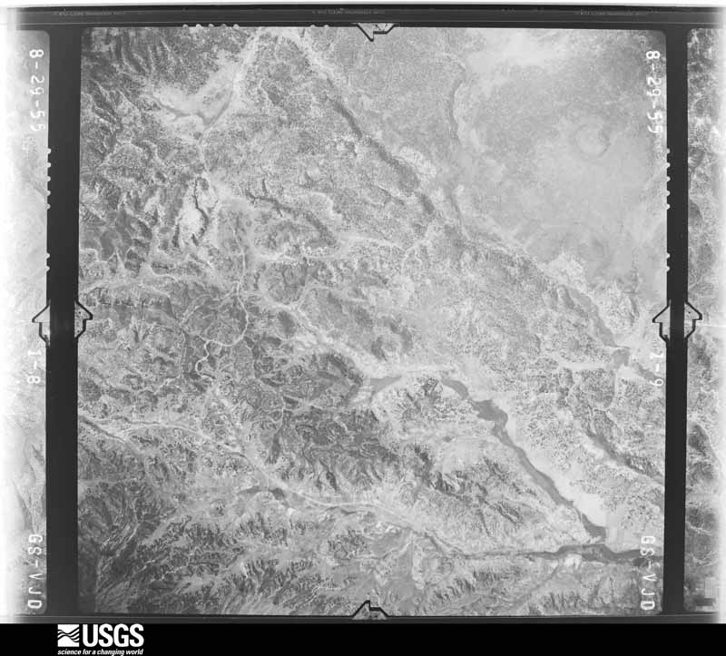 U.S. Geological Survey aerial photograph, 1955-08-29, scale 1:47200