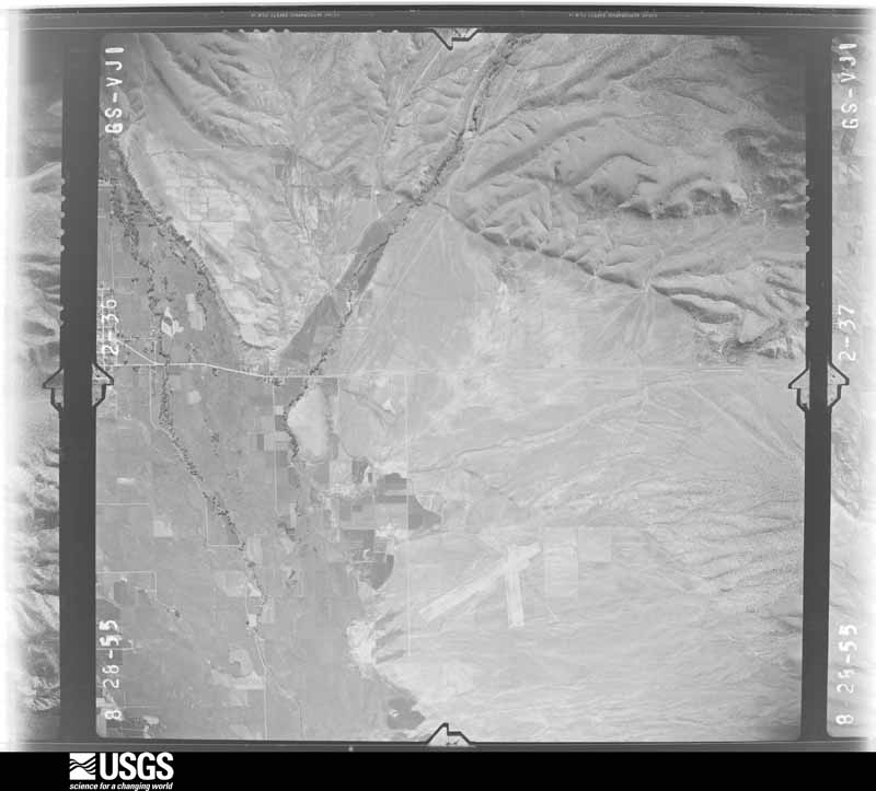 U.S. Geological Survey aerial photograph, 1955-08-28, scale 1:37400