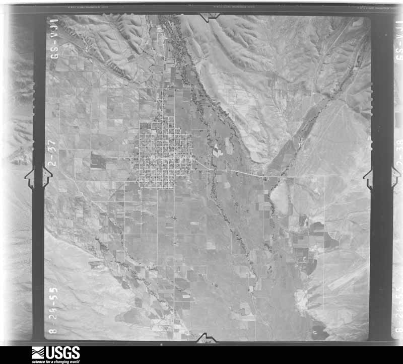 U.S. Geological Survey aerial photograph, 1955-08-28, scale 1:37400