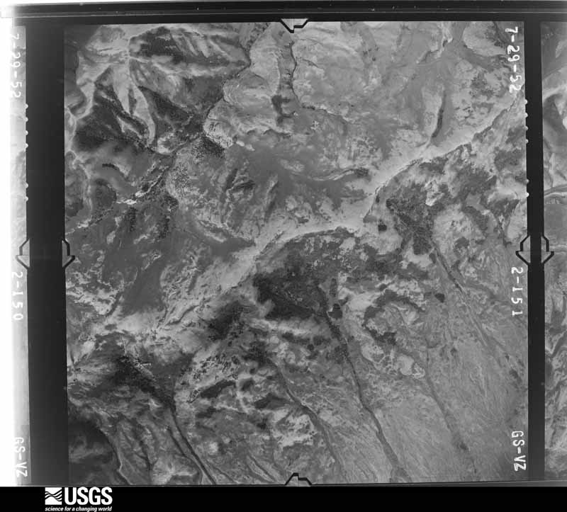 U.S. Geological Survey aerial photograph, 1952-08-02, scale 1:23600