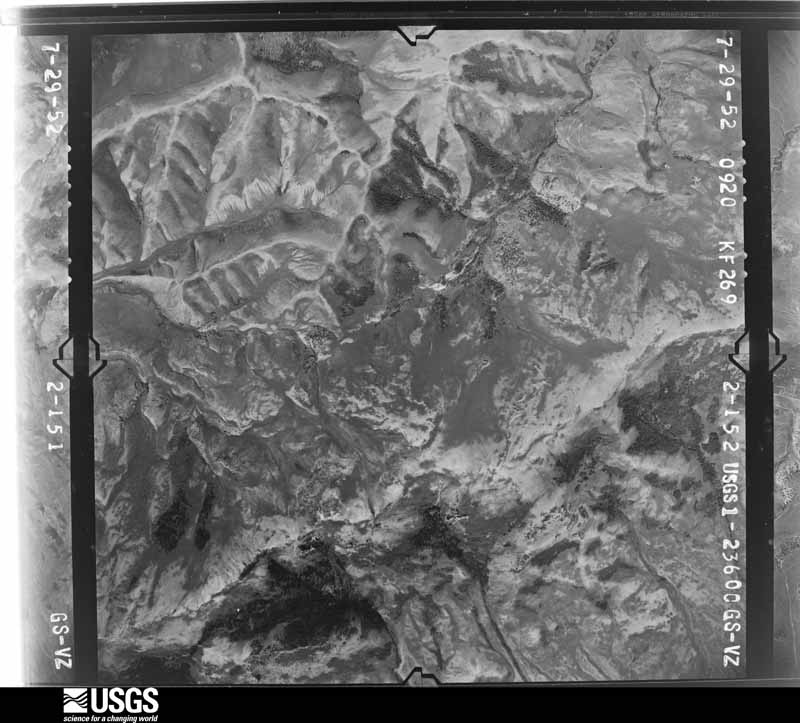 U.S. Geological Survey aerial photograph, 1952-08-02, scale 1:23600