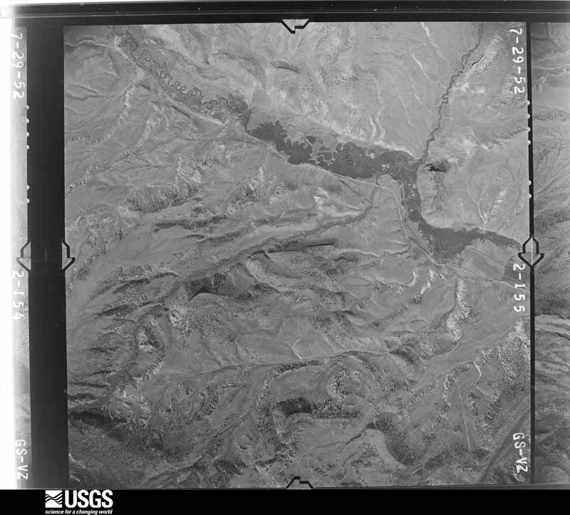 U.S. Geological Survey aerial photograph, 1952-08-02, scale 1:23600