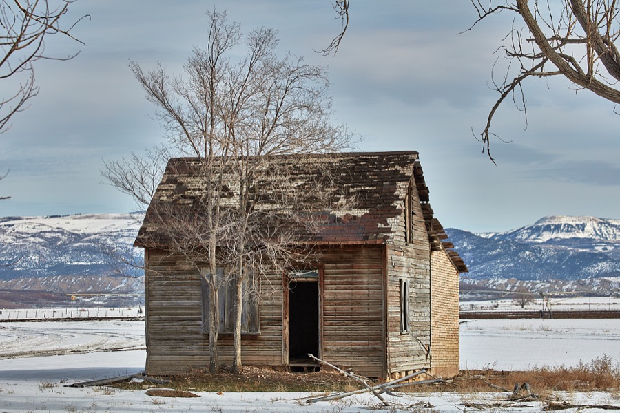 An old cabin in a field outside the small city of Salina (population c. 2,600) in the western U.S. state of Utah