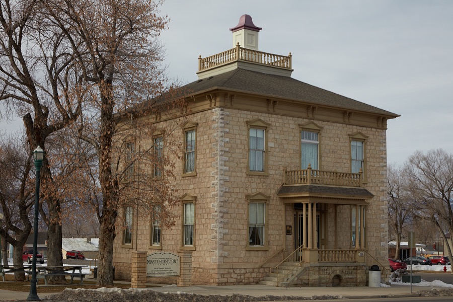 The Sanpete County Courthouse in Manti (sometimes called Manti City), a small city (population c. 3,300) in south-central Utah