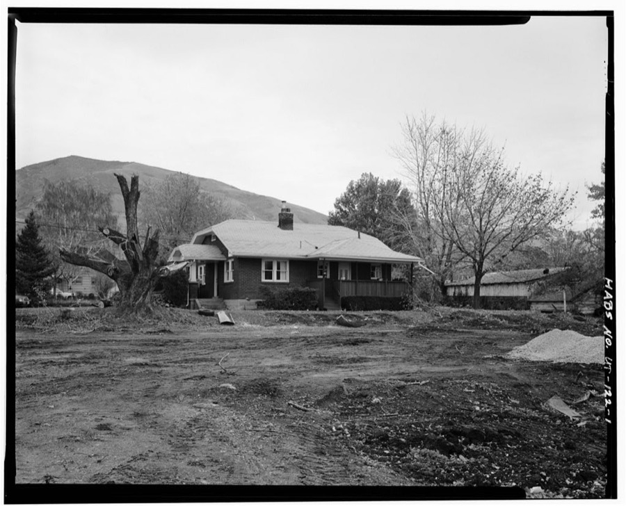 Arthur H. Pettit House, 42 East One-Hundred South, Centerville, Davis County, UT