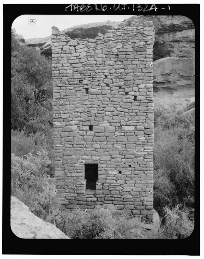 Square Tower Group, Square Tower, Near park headquarters, Aneth, San Juan County, UT
