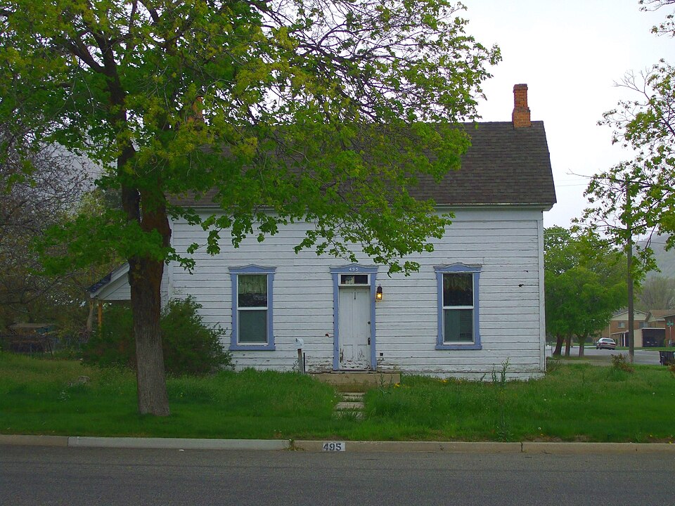 Photograph of Christian and Annie Holst House