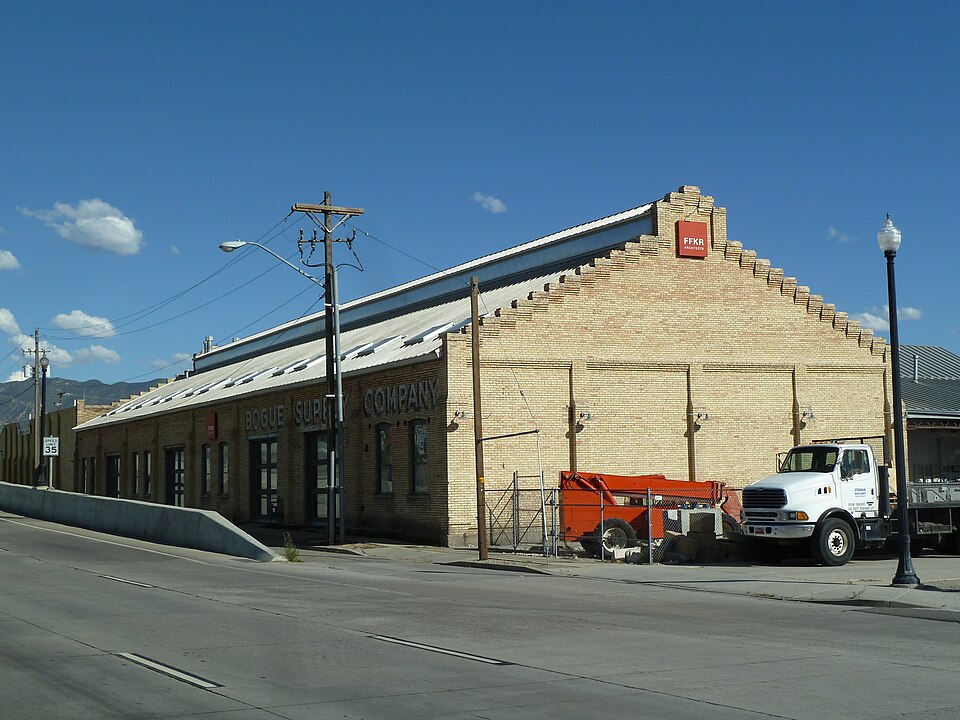 Photograph of Salt Lake Engineering Works-Bogue Supply Company Building