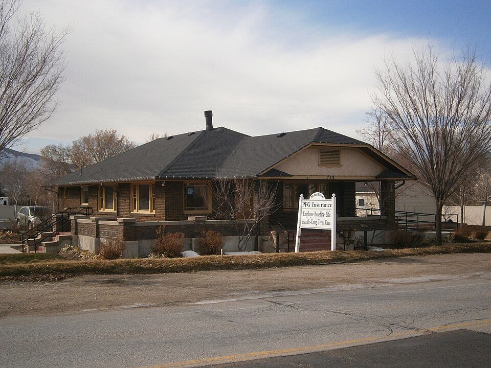 Photograph of Joseph E. and Mina W. Mickelsen House