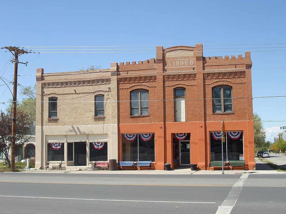 Photograph of Johnson Hall-Deseret Mercantile Building