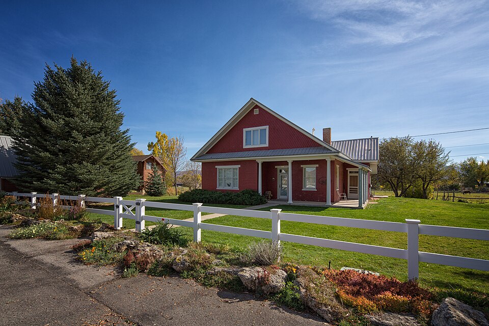 Photograph of Wilson House and Farmstead