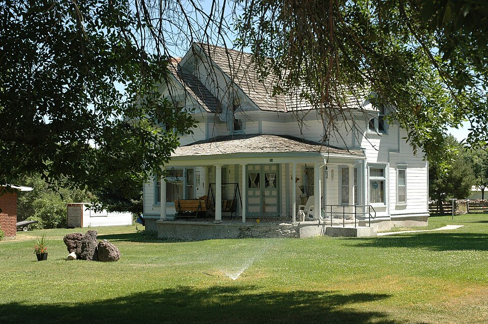 Photograph of William & Elizabeth Barrett Farmstead