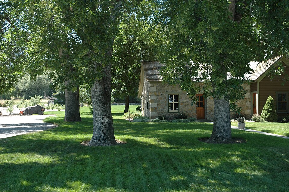 Photograph of Muir House