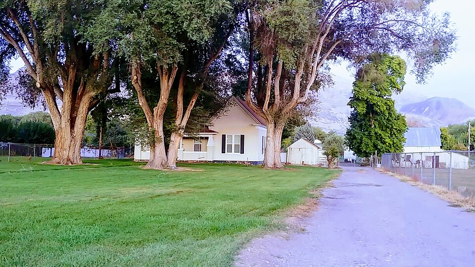 Photograph of Dunn-Binnall House & Farmstead