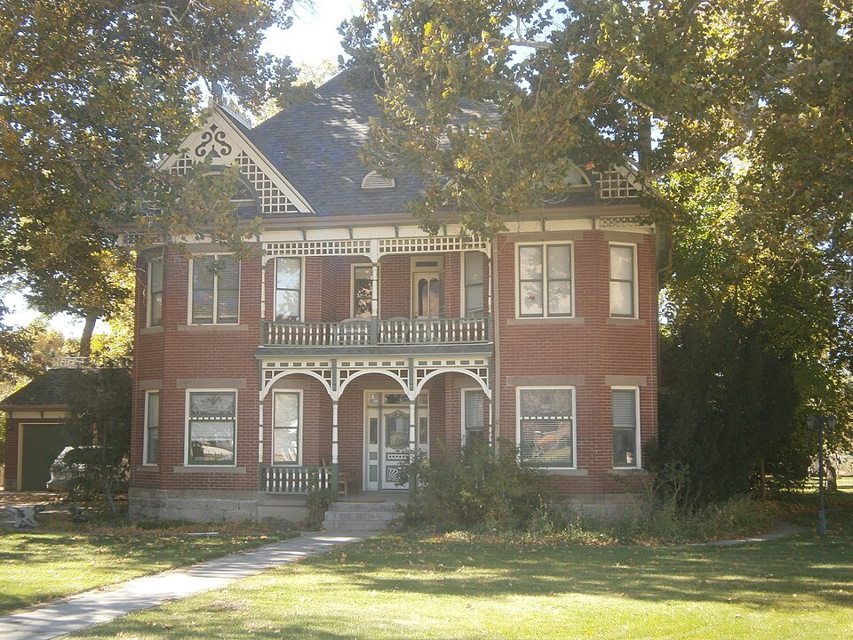 Photograph of Nielsen-Sanderson House