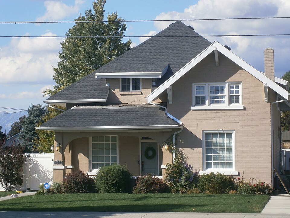 Photograph of Loveless House