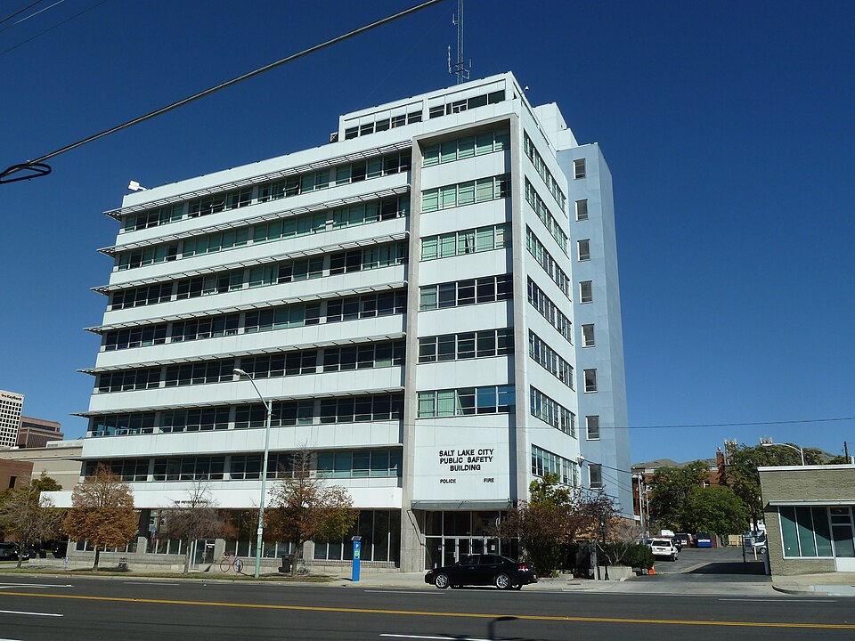 Photograph of Pacific Northwest Pipeline Building