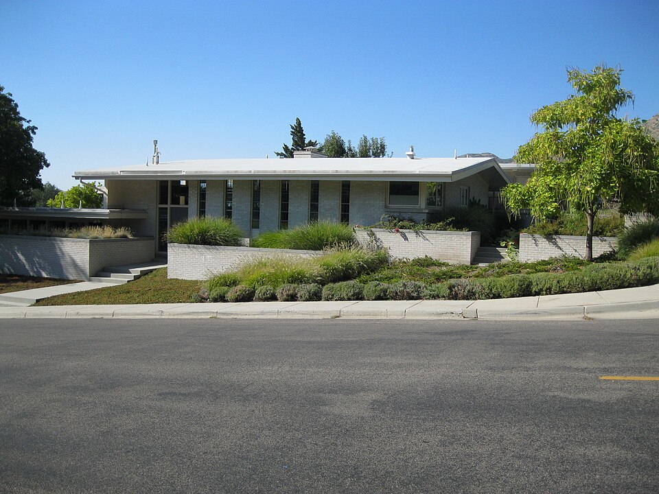 Photograph of John and Margaret Price House