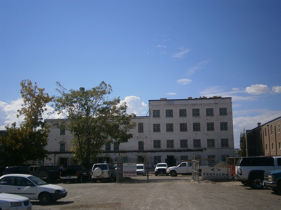 Photograph of Western Macaroni Manufacturing Company Factory