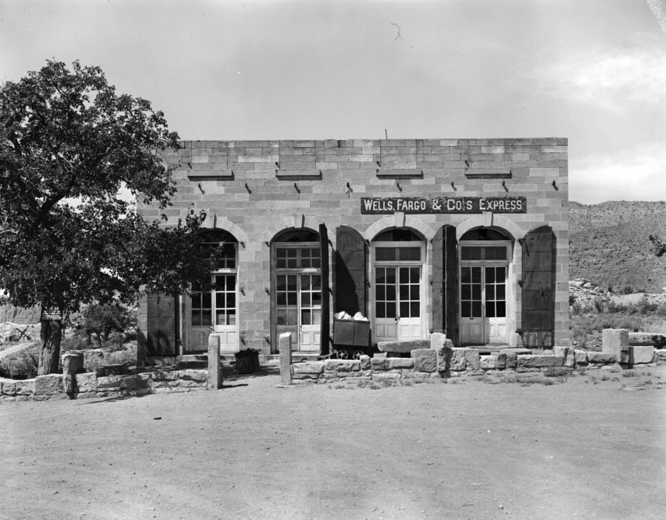 Photograph of Wells Fargo and Company Express Building