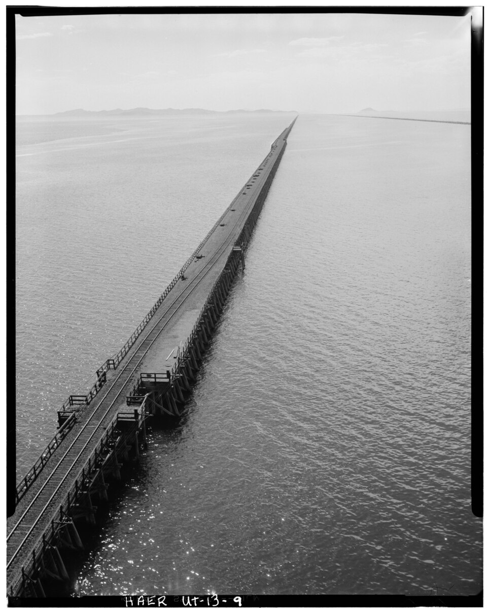 Photograph of Southern Pacific Railroad: Ogden-Lucin Cut-Off Trestle