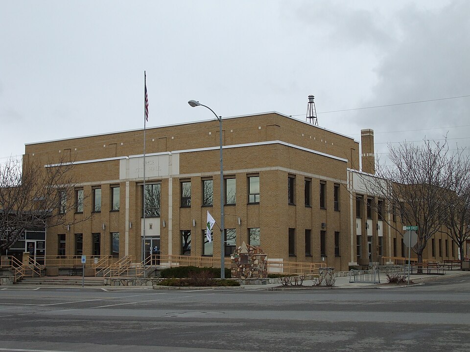 Photograph of Price Municipal Building