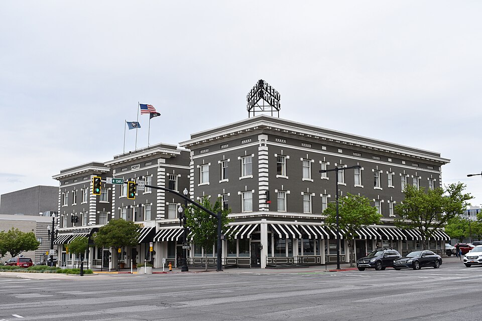 Photograph of Peery Hotel