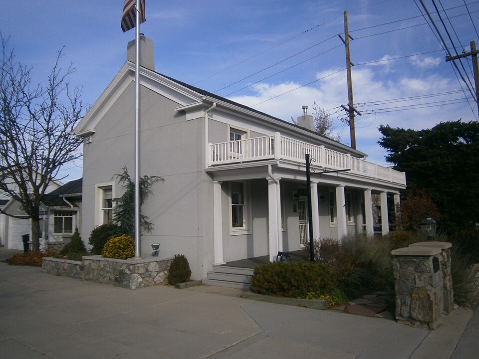 Photograph of Edward Pugh House