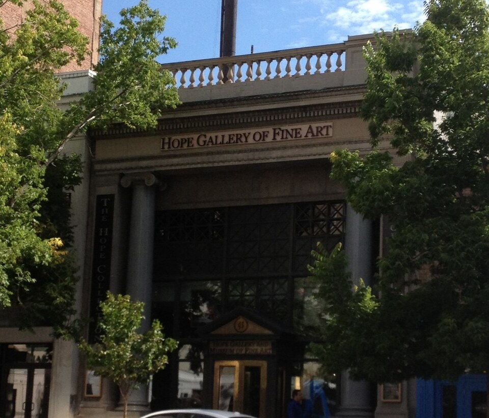 Photograph of Tracy Loan and Trust Company Building