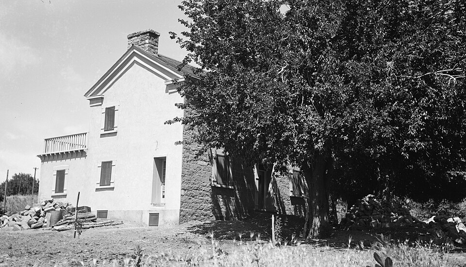 Photograph of Robert D. Covington House