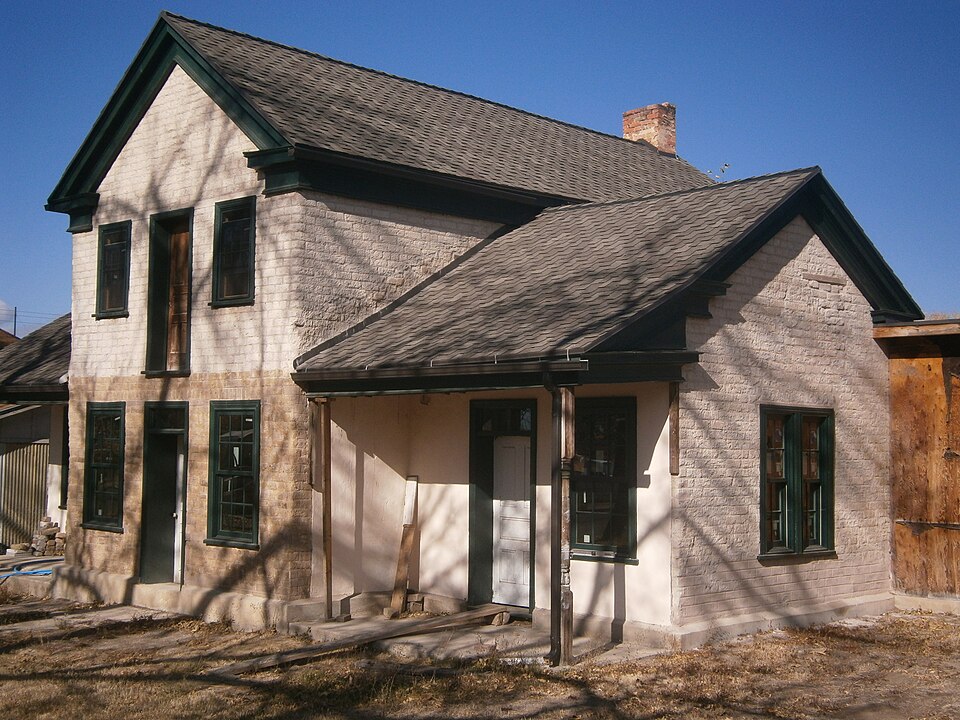 Photograph of Alma Staker House