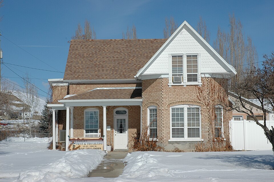 Photograph of Paul C. Christensen House