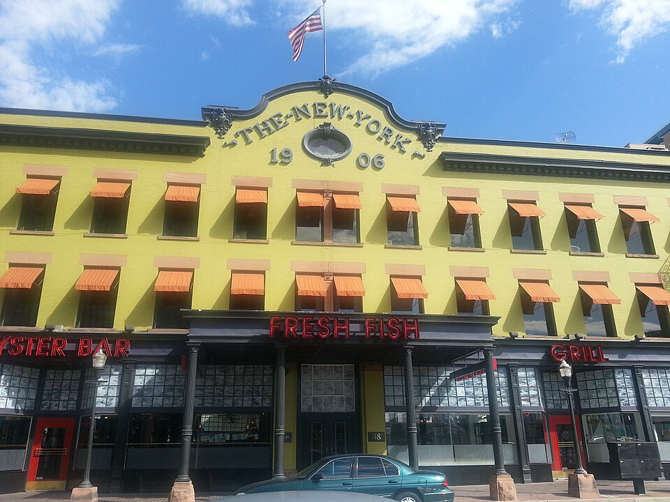 Photograph of New York Hotel