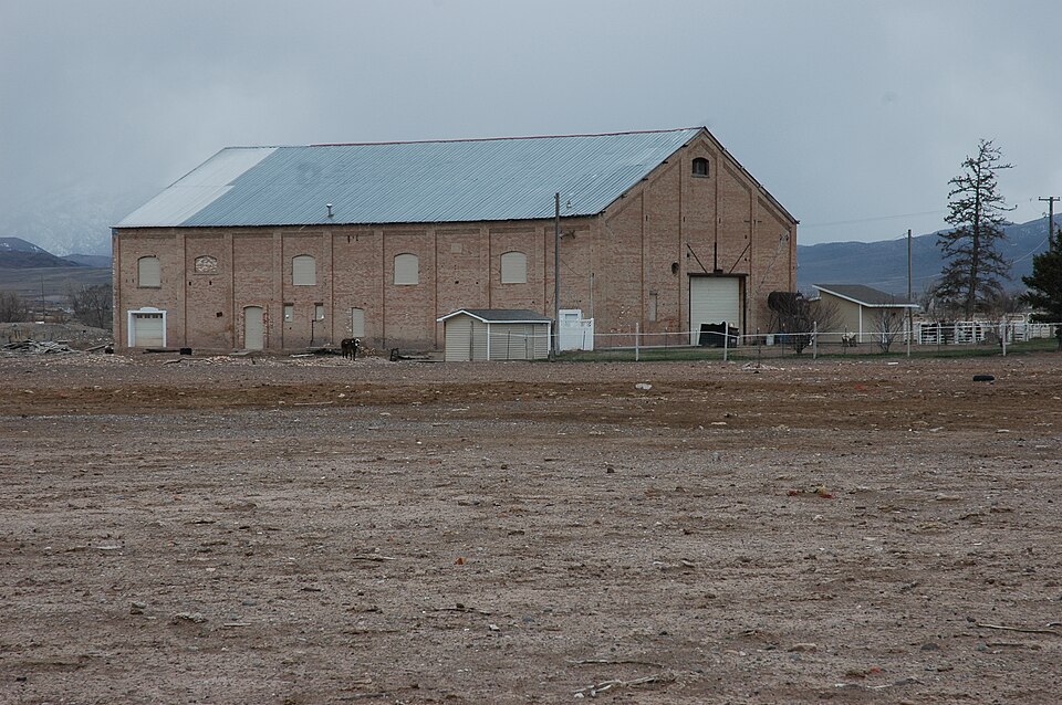 Photograph of Elsinore Sugar Factory