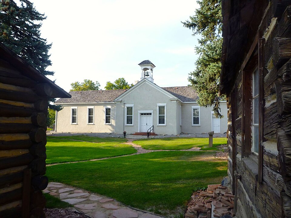 Photograph of Pleasant Grove School