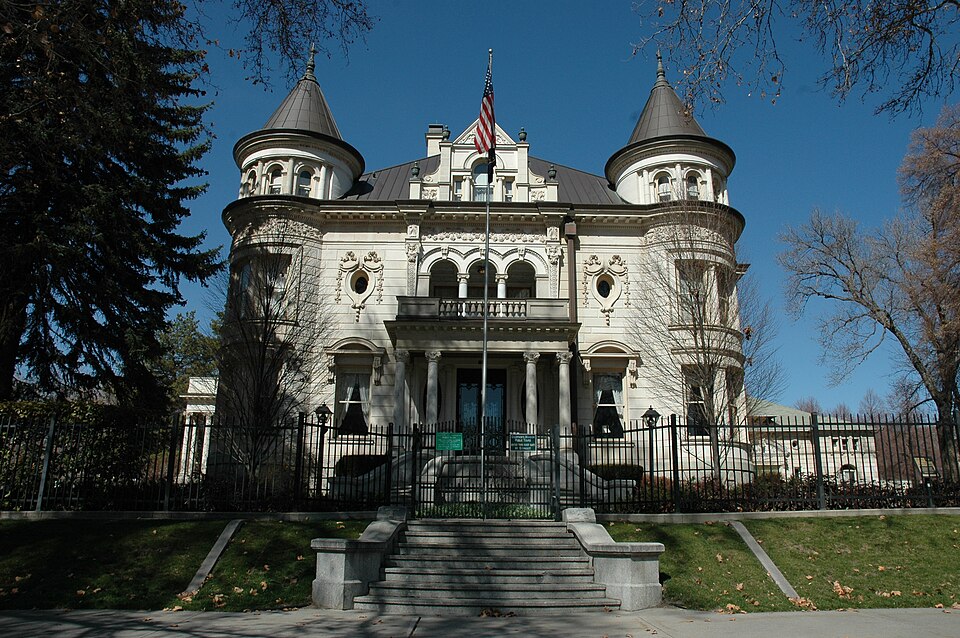 Photograph of South Temple Historic District