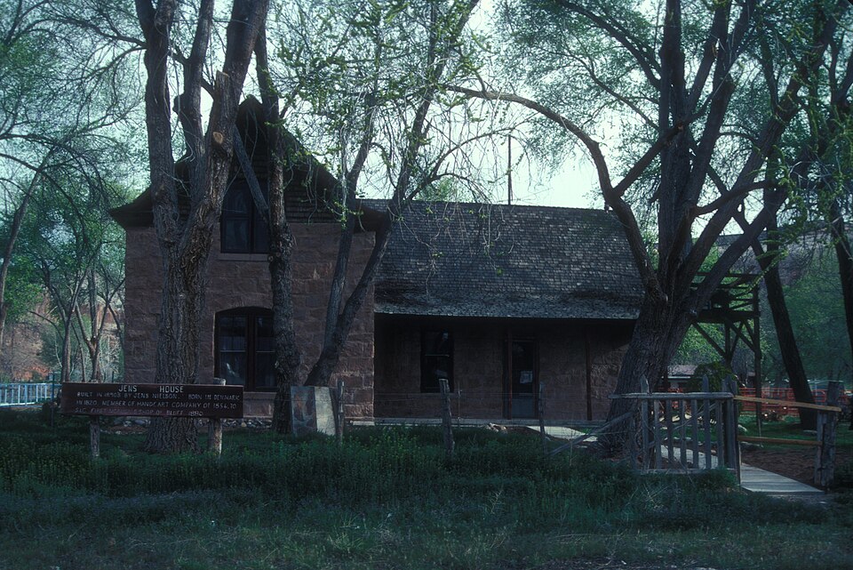 Photograph of Jens Nielson House
