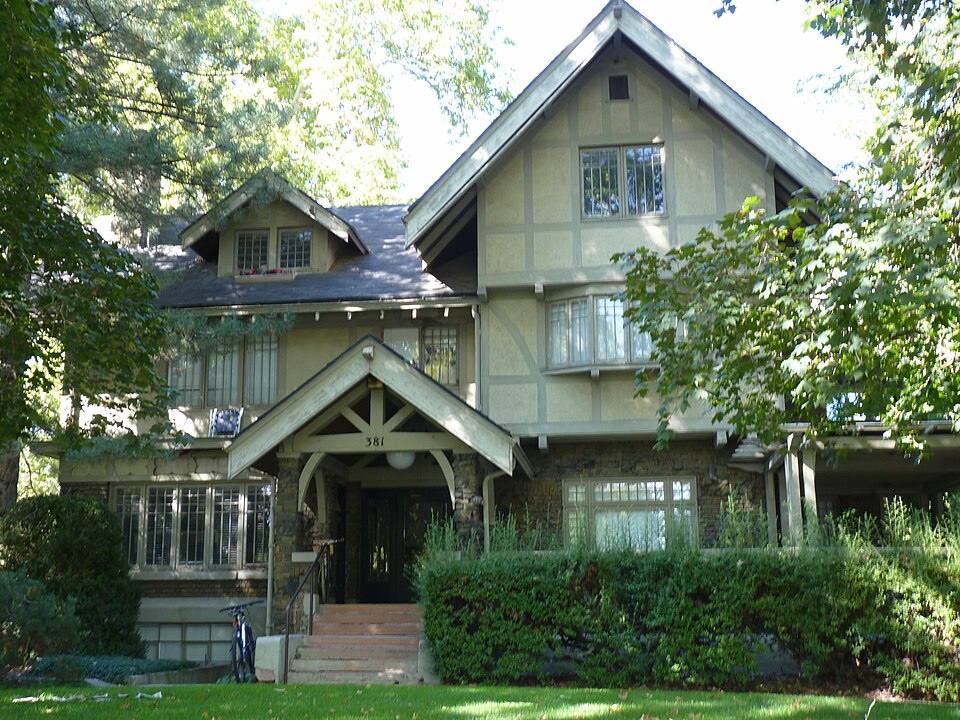 Photograph of Knight-Mangum House