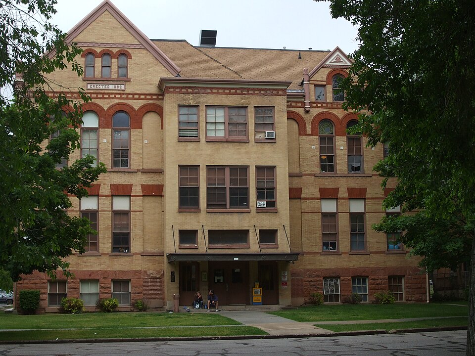 Photograph of Madison Elementary School