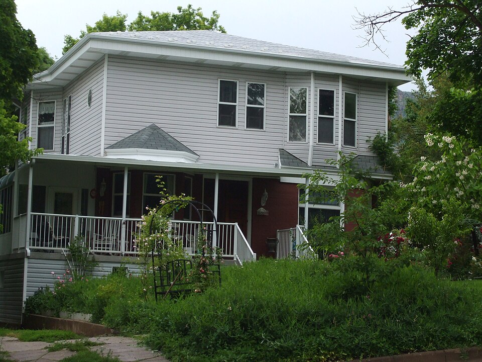 Photograph of Augustus B. Patton House