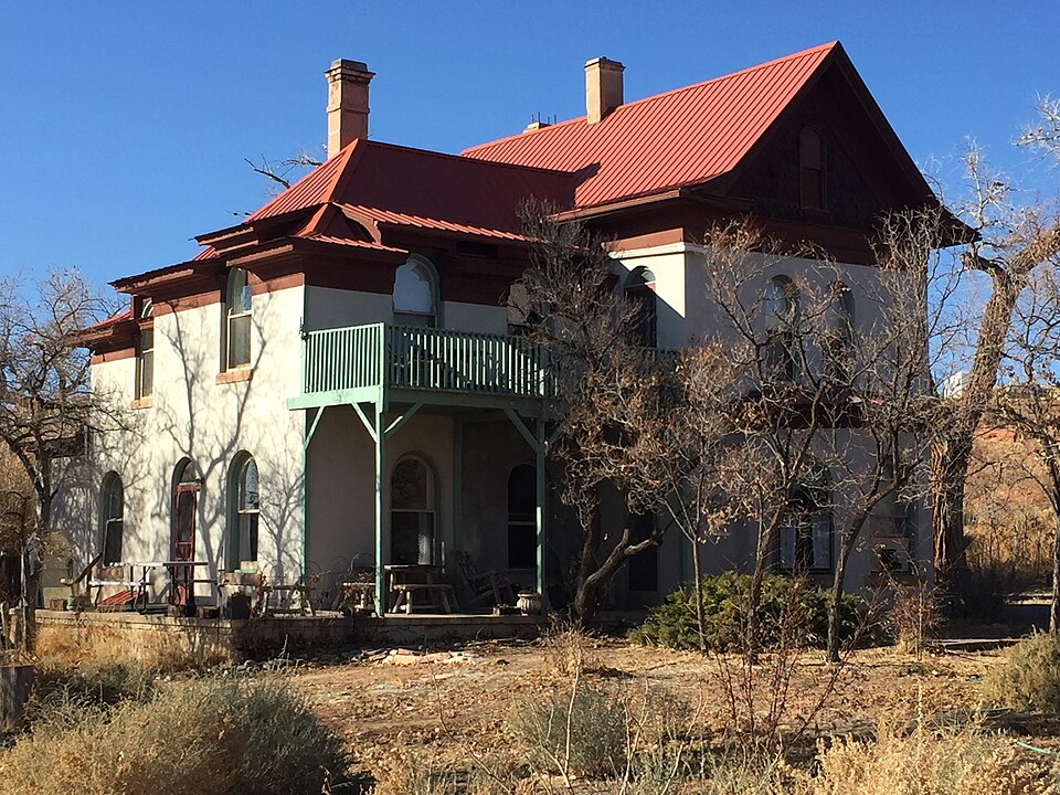 Photograph of James Bean Decker House