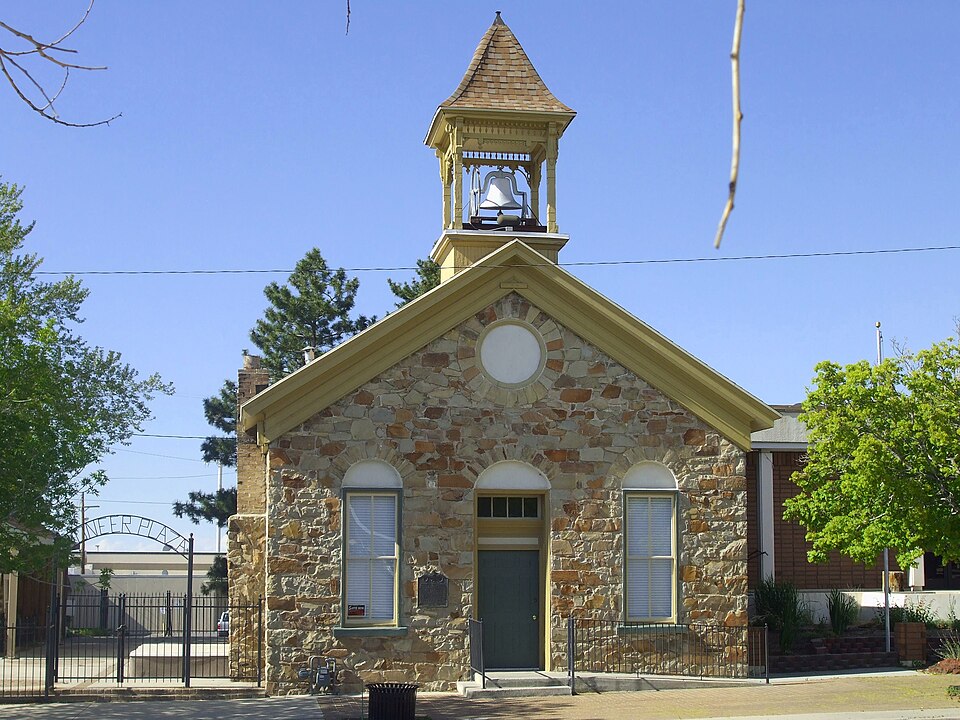 Photograph of Tooele County Courthouse and City Hall