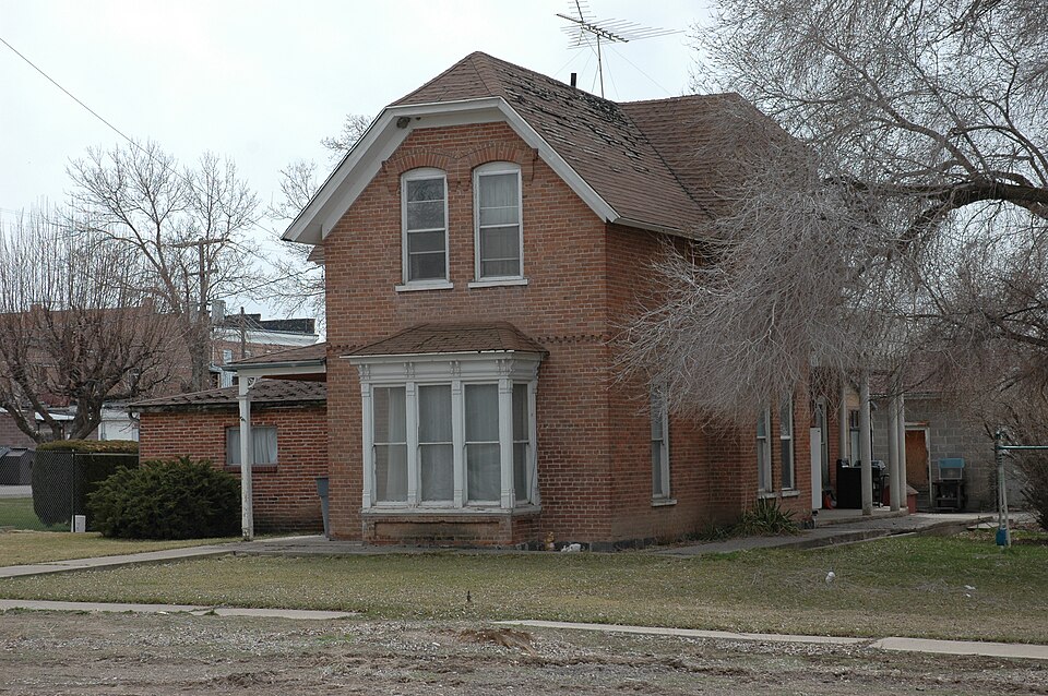 Photograph of Almira Lott Murdock House